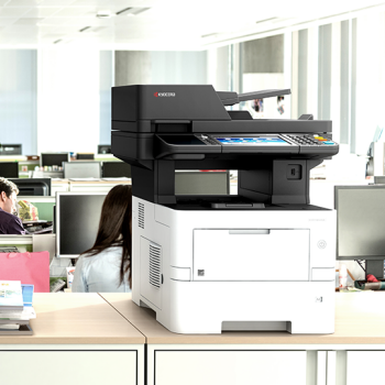Palkittuja tulostimia Kyocera printer in office